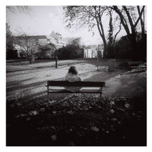 Load image into Gallery viewer, Lomography Earl Grey 100 Black & White Negative (120)