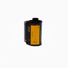 Load image into Gallery viewer, Kodak VISION3 5213 200T Color Negative Film (135)