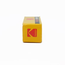 Load image into Gallery viewer, Kodak VISION3 5213 200T Color Negative Film (120)