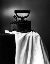 Load image into Gallery viewer, Ilford HP5 Plus Black and White Negative Sheet Film (Pre-Order)