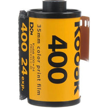 Load image into Gallery viewer, Kodak UltraMax 400 Color Negative Film (24 Exp, 135)
